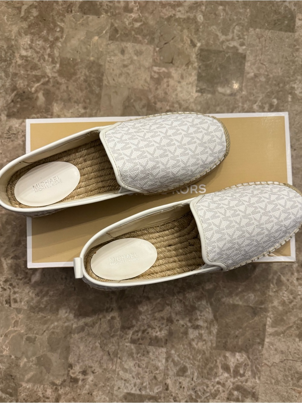 Michael Kors White Monogram Slip-Ons Size 9.5 - Picture 4 of 8